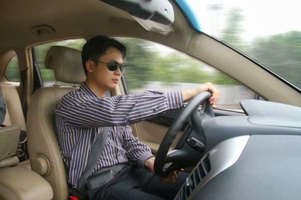 Việc làm lái xe cho sếp: các kĩ năng cần có để tài xế được sếp tin yêu - Ảnh 5