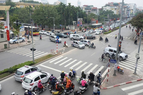 Kinh nghiệm cho việc làm lái xe du lịch tại Hà Nội khi gặp giờ cao điểm - Ảnh 3