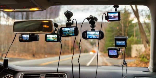 Camera hành trình là gì? Cách sử dụng camera hành trình trên ô tô