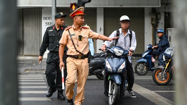 An Toàn Giao Thông Dịp Tết 2026: TP.HCM Kêu Gọi Phụ Huynh Không Giao Xe Máy Cho Học Sinh