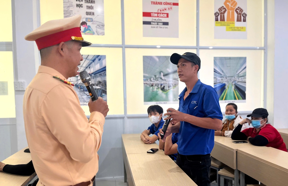 An Toàn Giao Thông Cho Tài Xế Chuyên Nghiệp: Cẩm Nang ‘Vững Tay Lái’ Cho Ngành Vận Tải